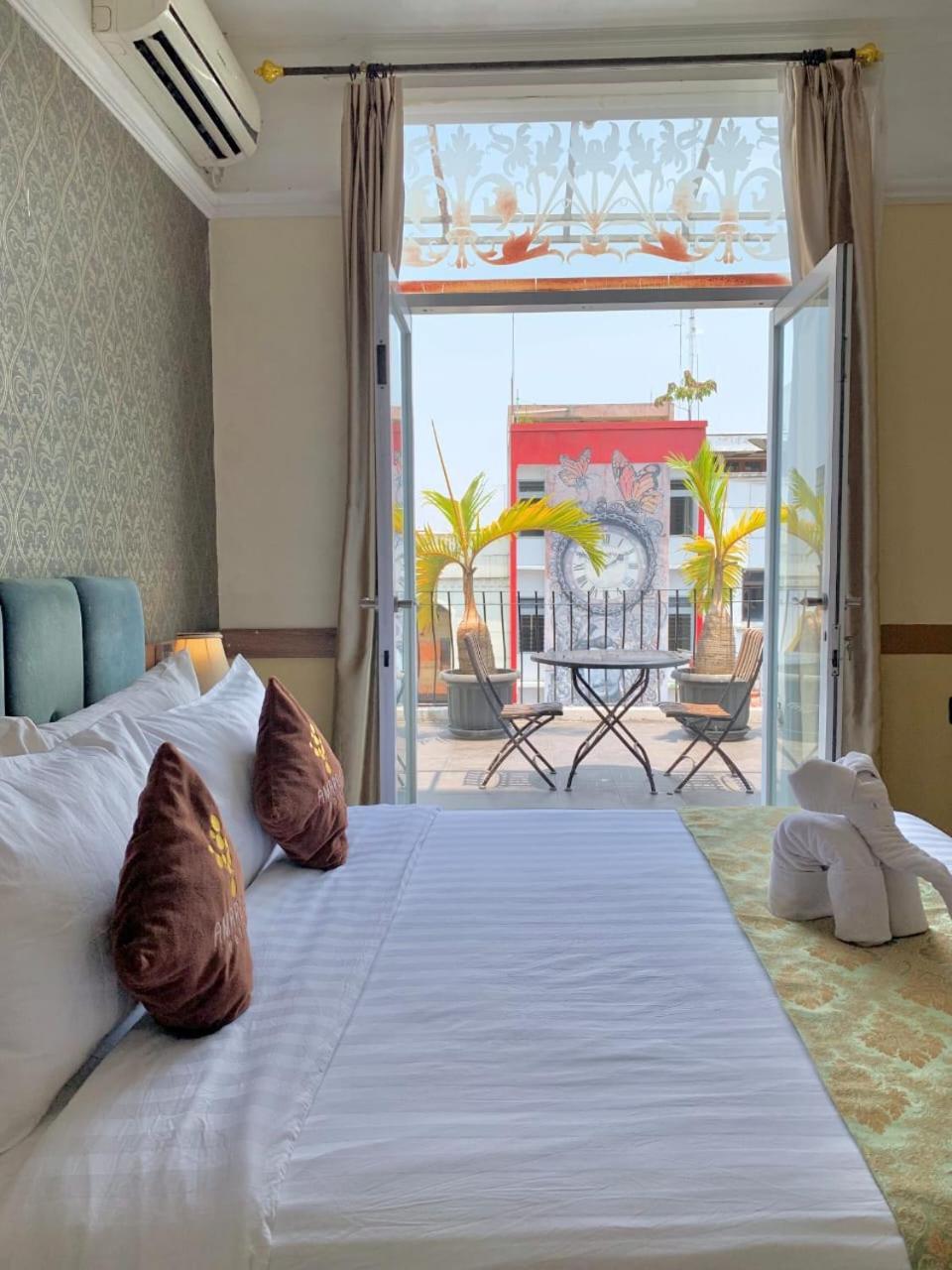 Amarelo Hotel Solo Luaran gambar