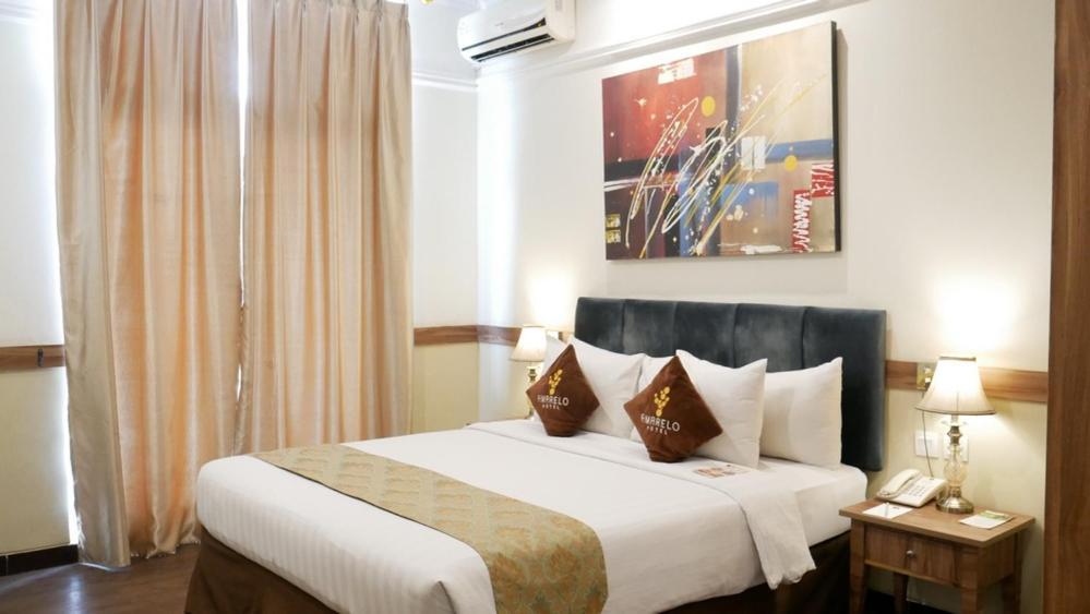 Amarelo Hotel Solo Luaran gambar