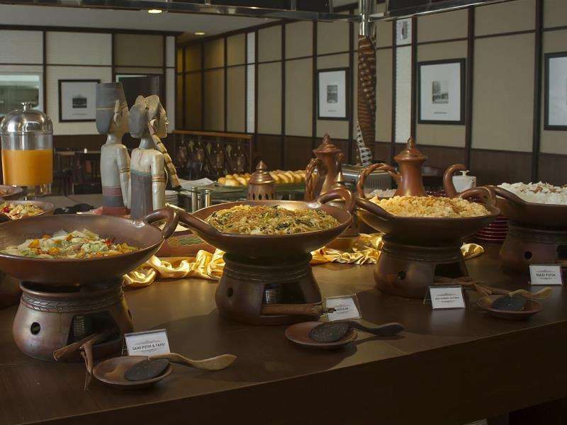 Amarelo Hotel Solo Luaran gambar
