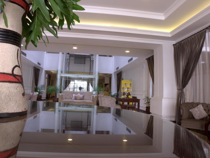 Amarelo Hotel Solo Luaran gambar