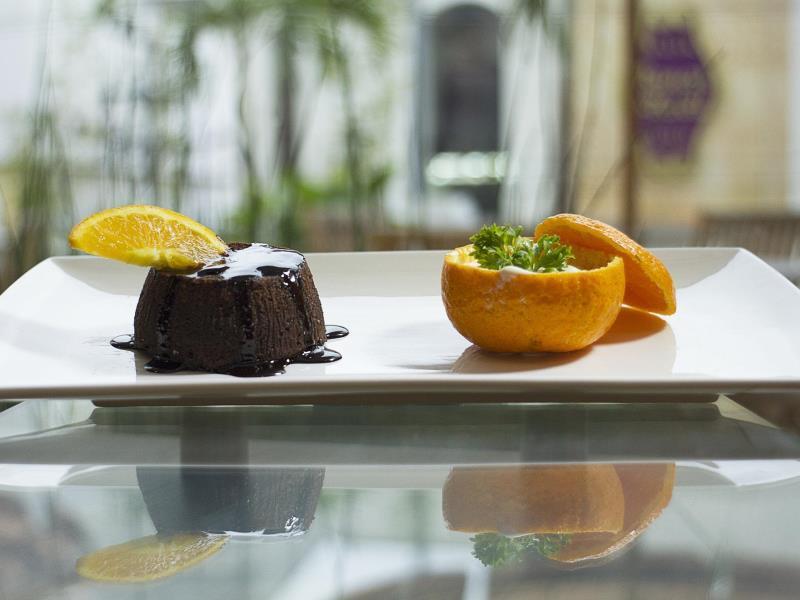 Amarelo Hotel Solo Luaran gambar