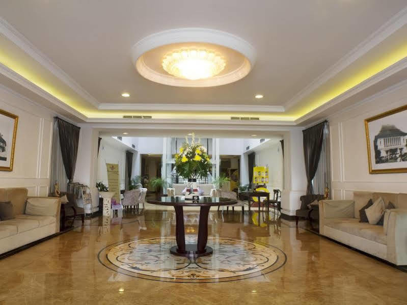 Amarelo Hotel Solo Luaran gambar