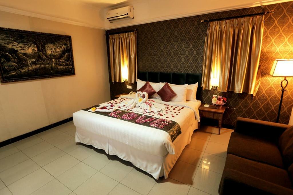 Amarelo Hotel Solo Luaran gambar