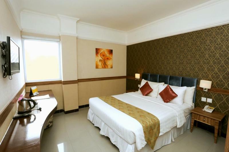 Amarelo Hotel Solo Luaran gambar